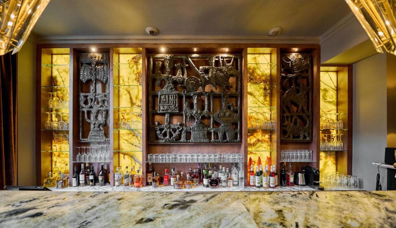 Juliana Hotel Brussels Exterior photo The bar at the 2010 London Olympics